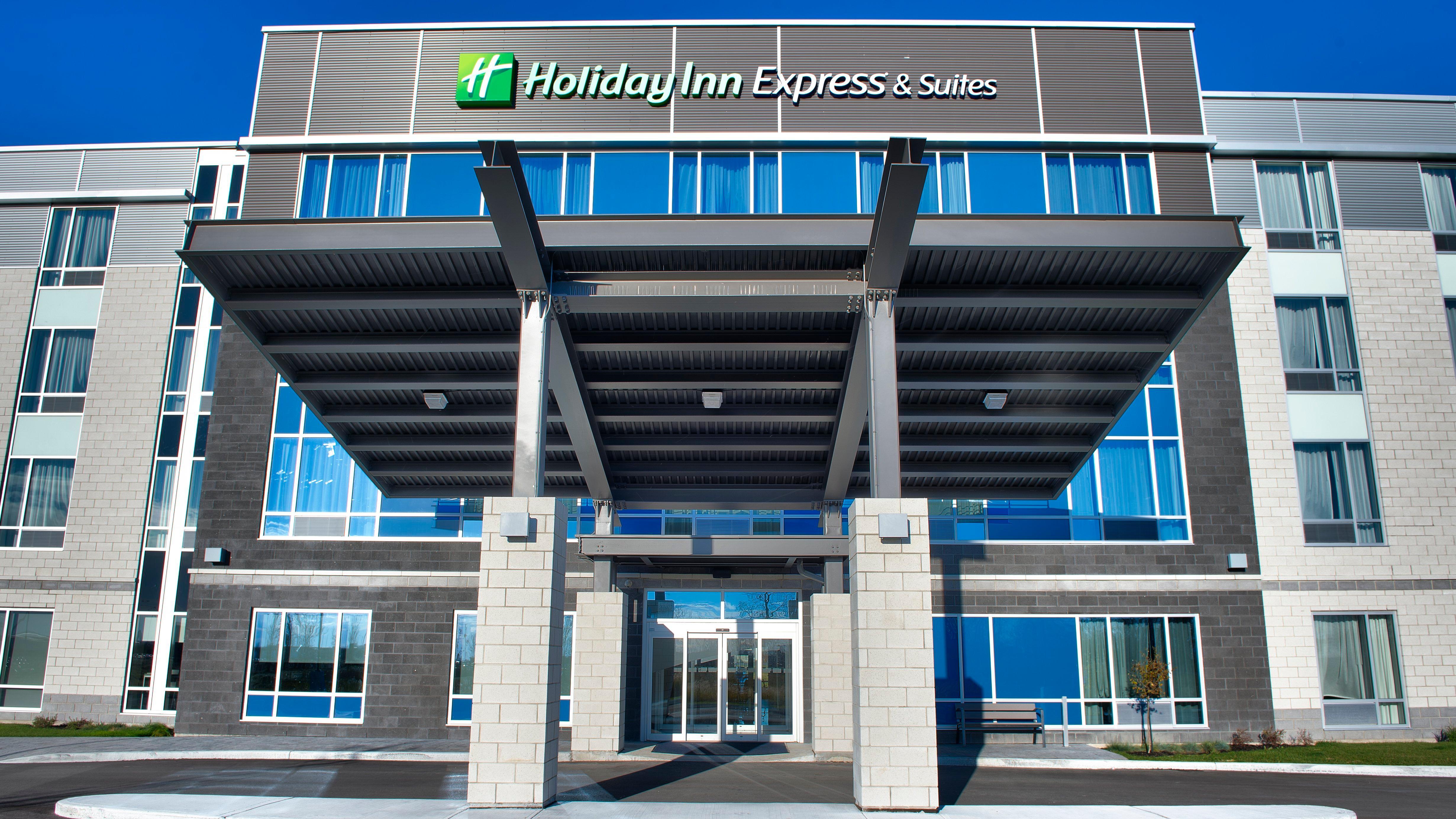 Holiday Inn Express & Suites Vaudreuil-Dorion By Ihg Exterior foto